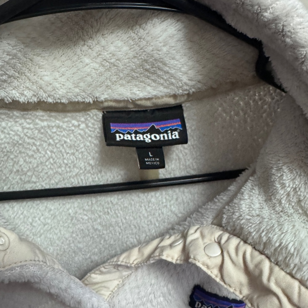 Patagonia Jacket - Picture 4 of 4